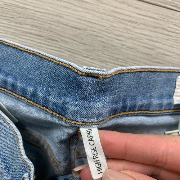 Rag & Bone High Rise Capri Wiley Jeans - Picture 10 of 15